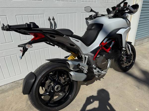 2016 Ducati, Import USA — Foto 5 z 12