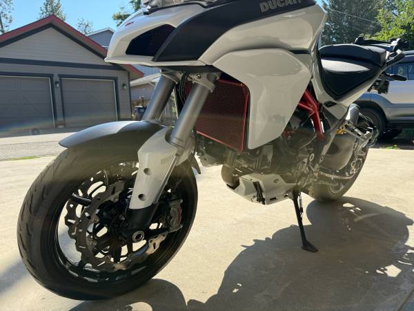 2016 Ducati, Import USA — Foto 8 z 12