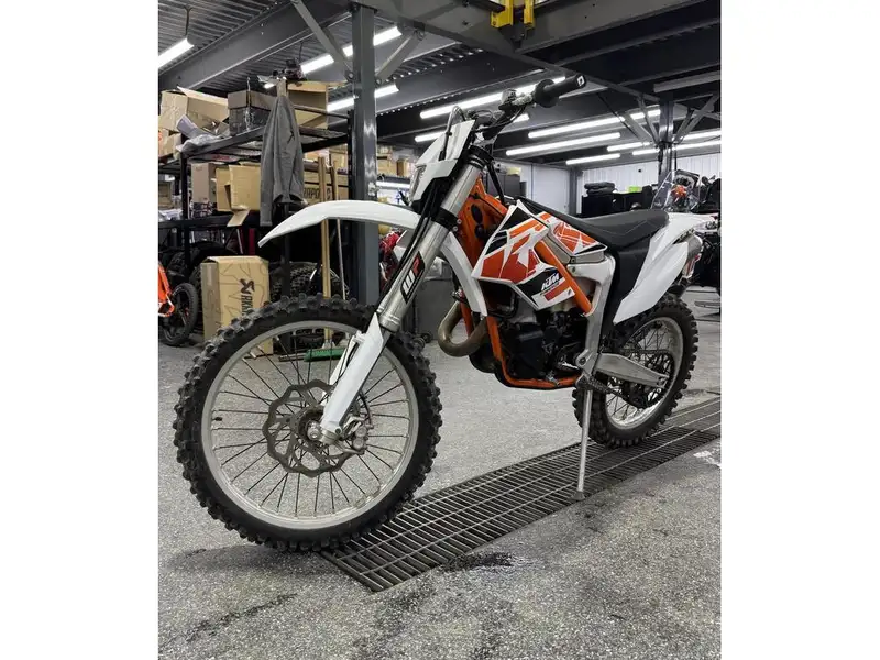 2015 KTM Freeride E, Import Kanada — Foto 6 z 11