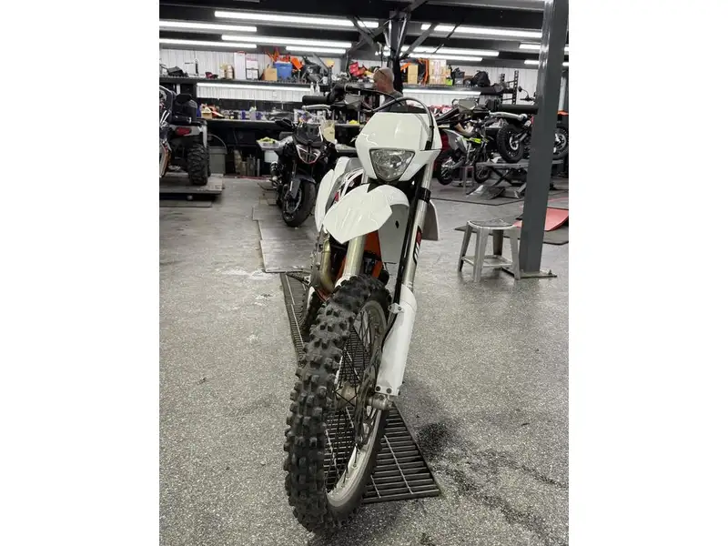 2015 KTM Freeride E, Import Kanada — Foto 7 z 11