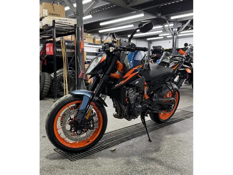 2023 KTM Unspecified, orange, Import Kanada — Foto 6 z 12