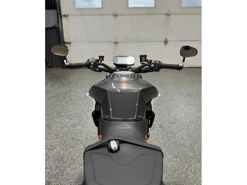 2018 KTM Unspecified, orange, Import Kanada — Foto 10 z 12