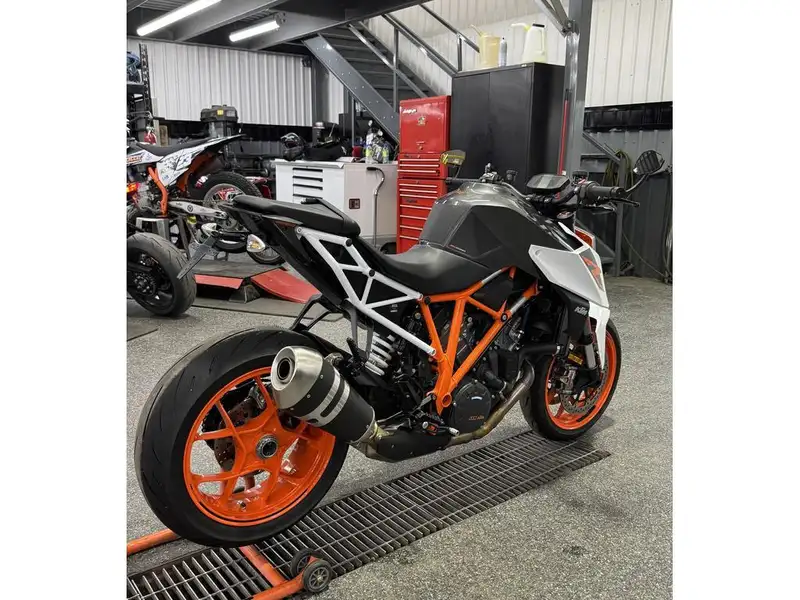 2018 KTM Unspecified, orange, Import Kanada — Foto 2 z 12