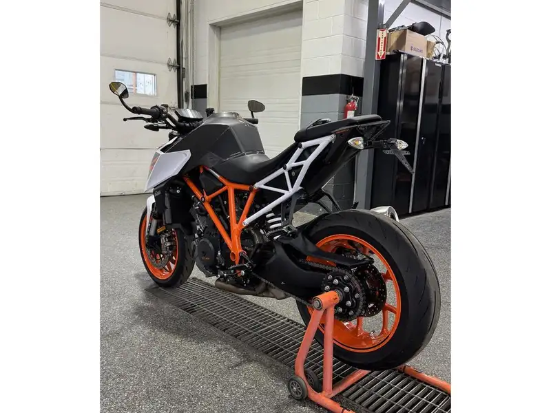 2018 KTM Unspecified, orange, Import Kanada — Foto 4 z 12