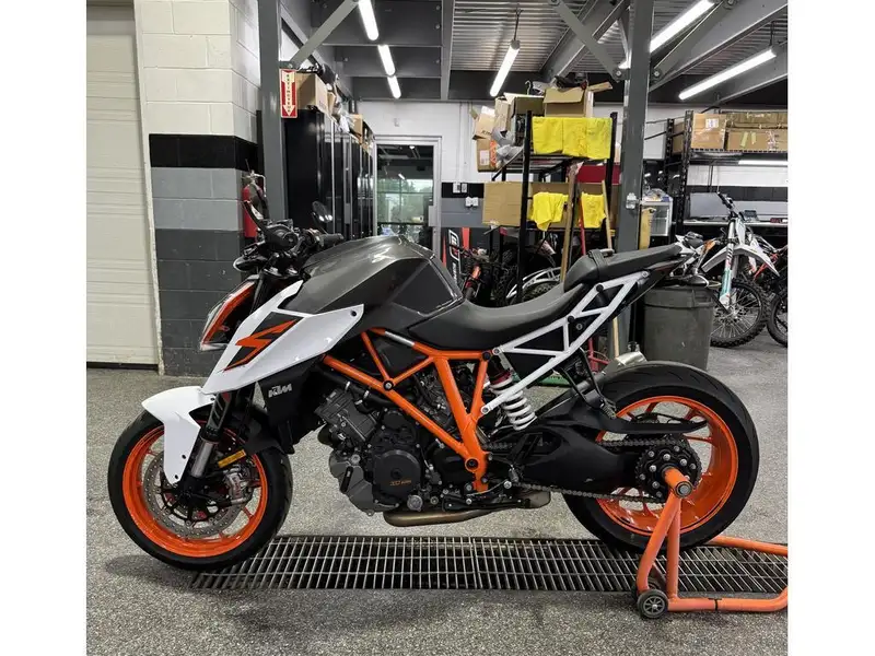 2018 KTM Unspecified, orange, Import Kanada — Foto 5 z 12