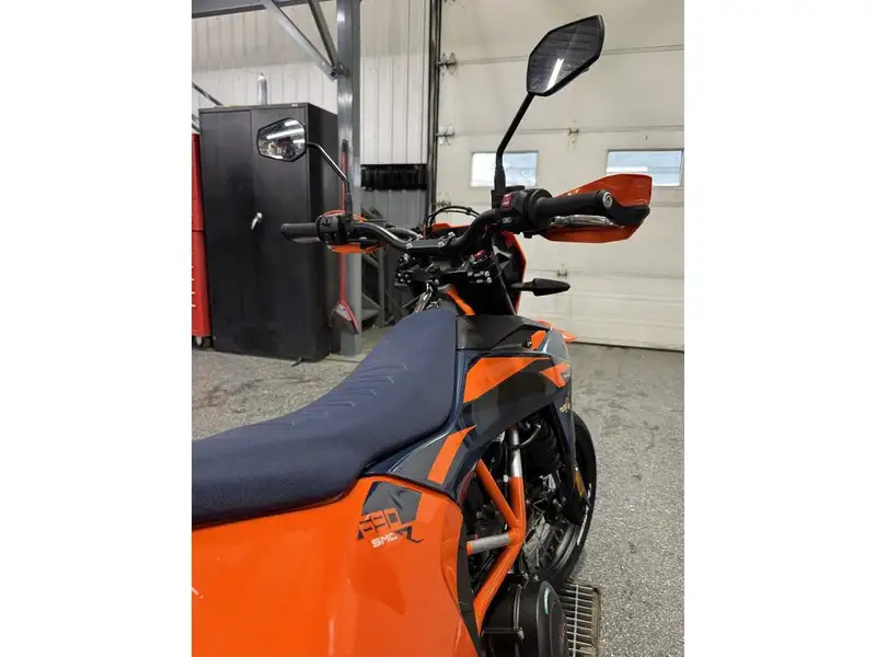 2026 KTM Unspecified, orange, Import Kanada — Foto 9 z 12