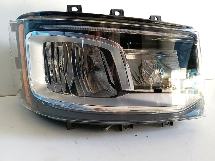 originál světlomet elektrický FULL LED pravý Scania R S 2674391, Auf Lager in der EU — Foto 1