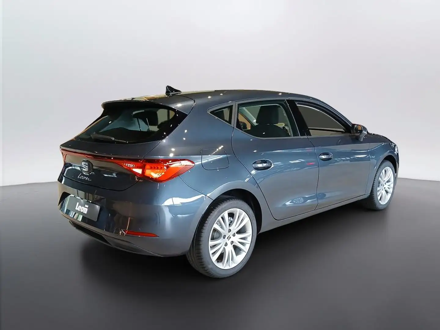 2026 Seat Leon, 1 km, Italien — Foto 2 z 12
