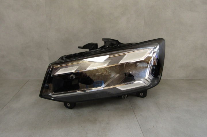 světlomet přední Audi Q2 facelift FULL LED Matrix 20- levá 81a941035d, Auf Lager in der EU — Foto 1