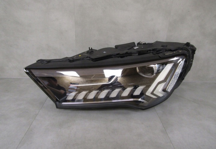 světlomet přední Audi Q7 4m0 facelift 19-24 Matrix levý kompletní 4m0941039c, Auf Lager in der EU — Foto 1