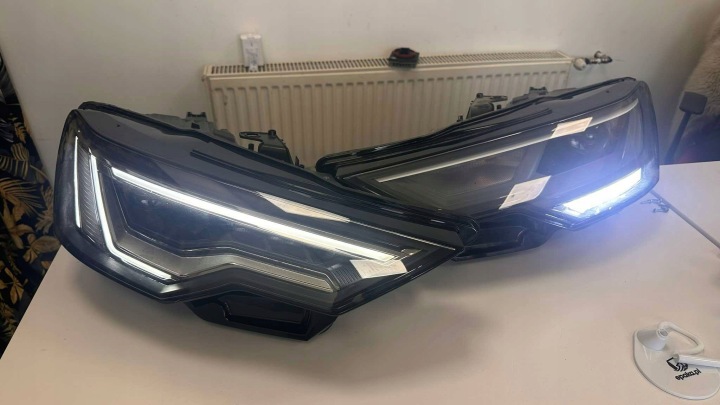 Audi A6 C8 4k FULL LED Matrix přední komplet Lamp originál Eu 2019-25 komplet levý i pravý, Auf Lager in der EU — Foto 1