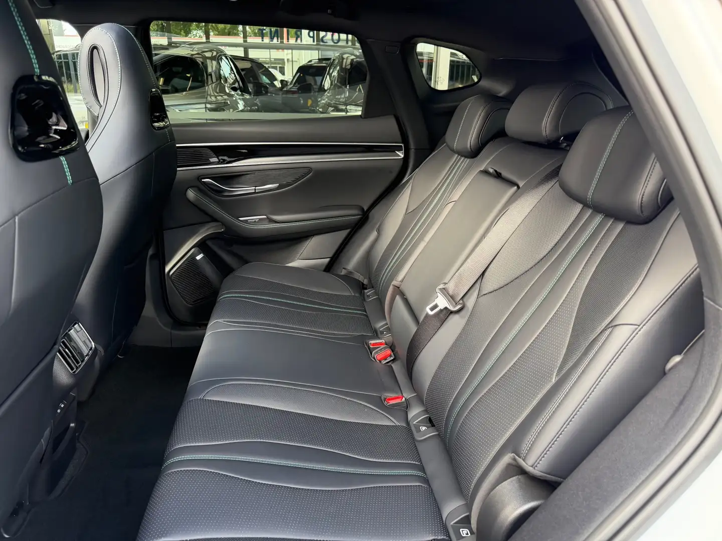 2026 BYD Seal U, 1 km, Niederlande — Foto 12 z 12