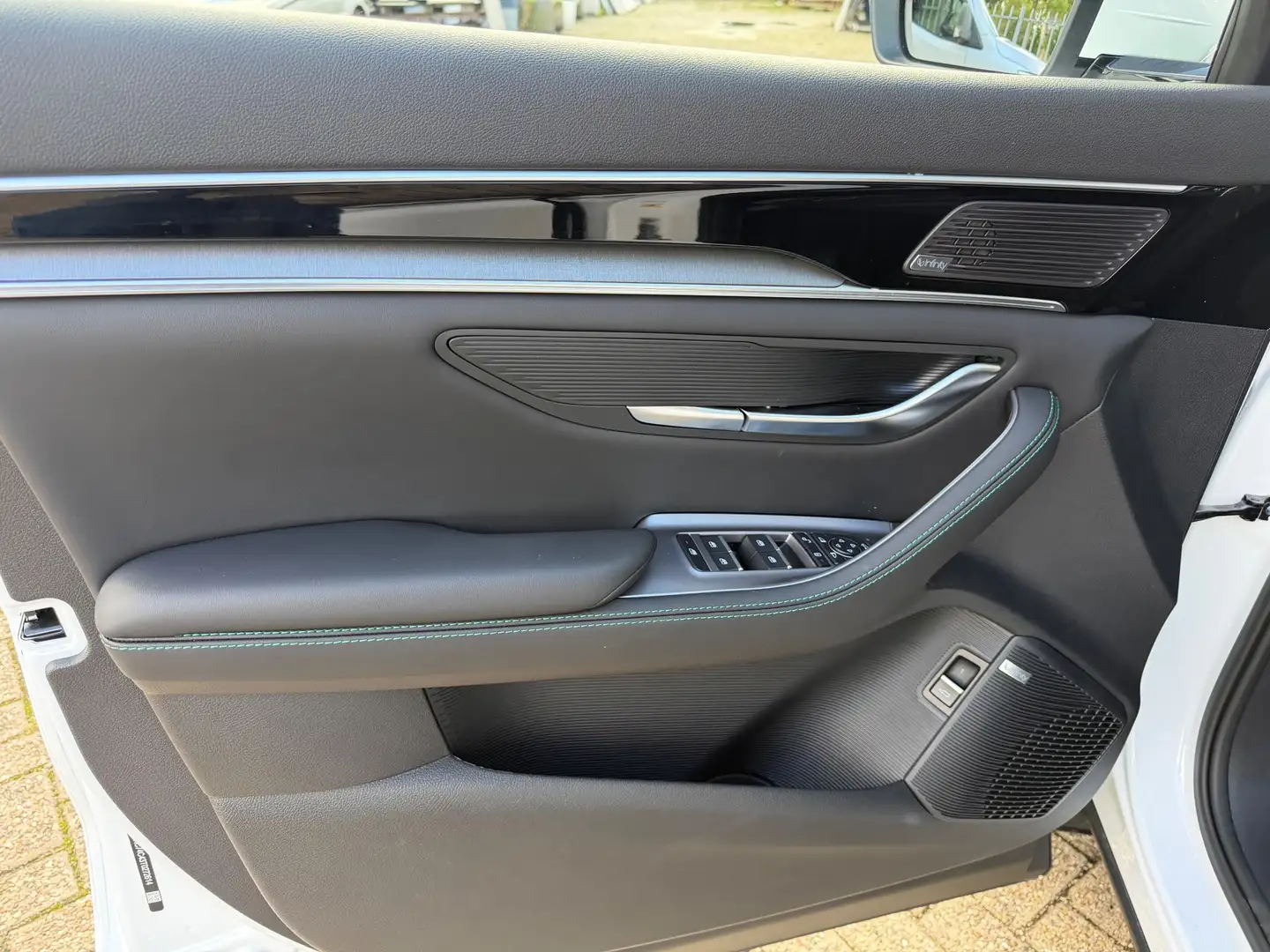 2026 BYD Seal U, 1 km, Niederlande — Foto 6 z 12
