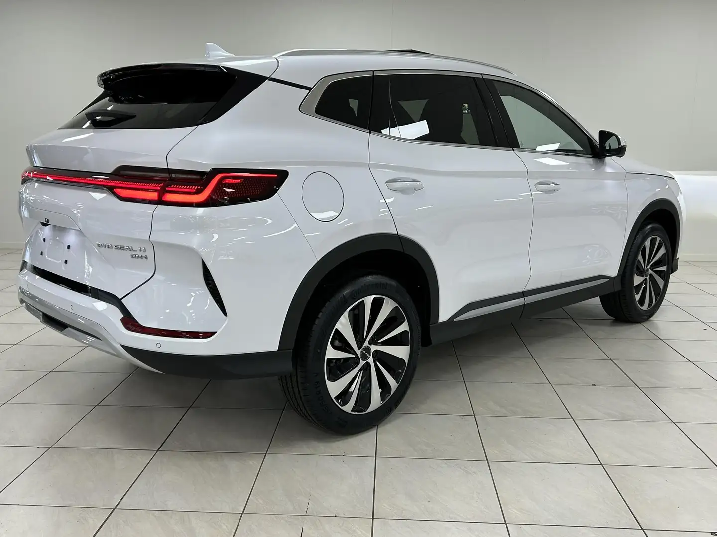 2026 BYD Seal U, 1 km, Niederlande — Foto 2 z 12