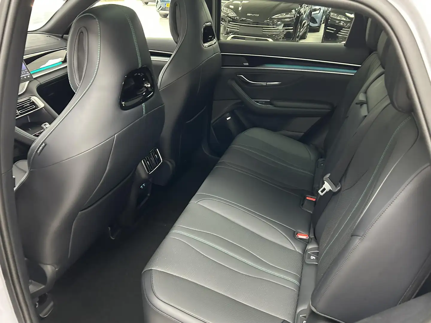 2026 BYD Seal U, 1 km, Niederlande — Foto 7 z 12