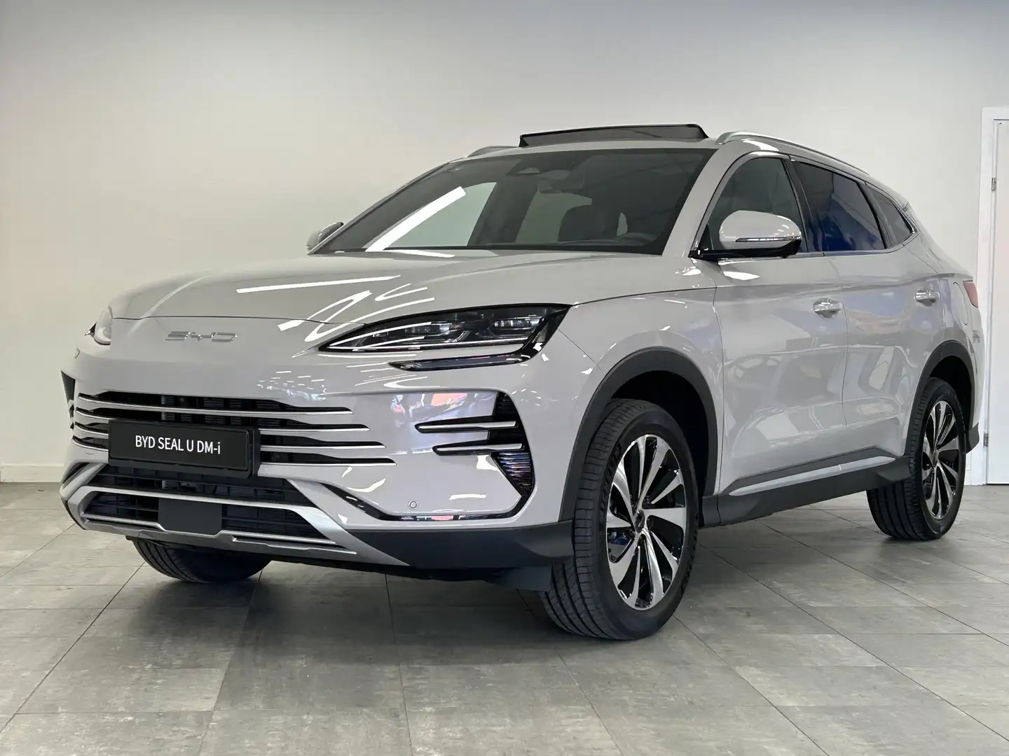 2026 BYD Seal U, 1 km, Niederlande — Foto 1