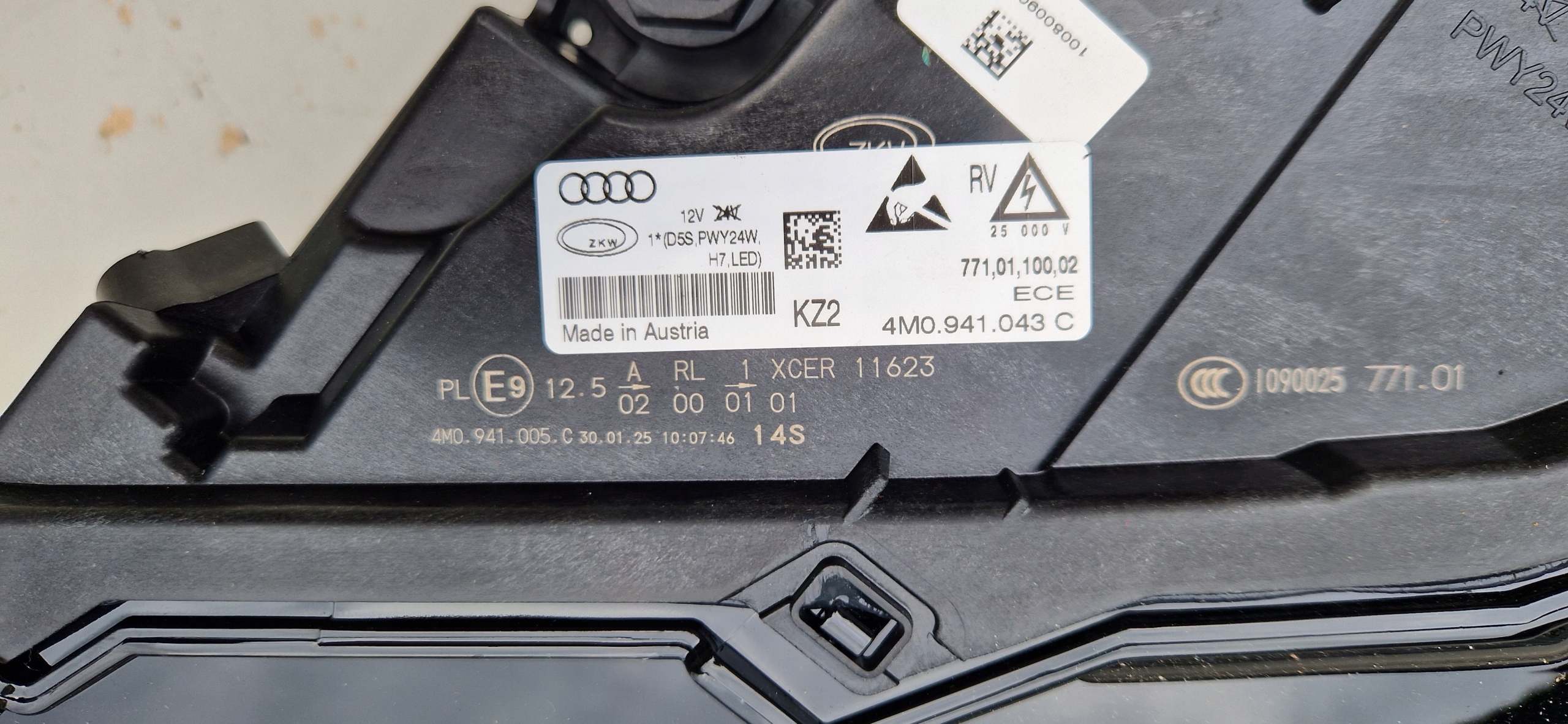 světlomet levá přední Audi Q7 Matrix Led 4M0941043C nový, Auf Lager in der EU — Foto 5 z 6