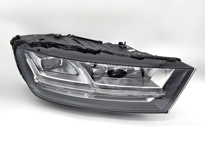 světlomet Audi Q7 4m Przed facelift 2015-2019 FULL LED / Matrix, Auf Lager in der EU — Foto 1