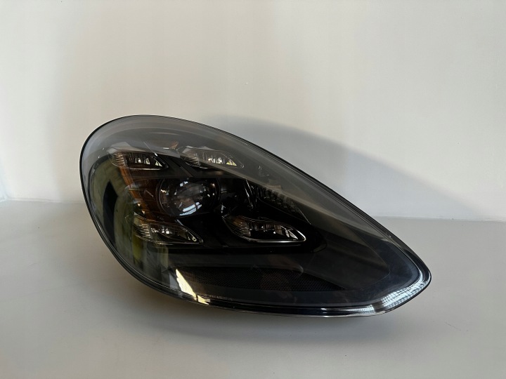 Porsche Panamera 971 Matrix FULL LED světlomet nová originál kompletní, Auf Lager in der EU — Foto 1