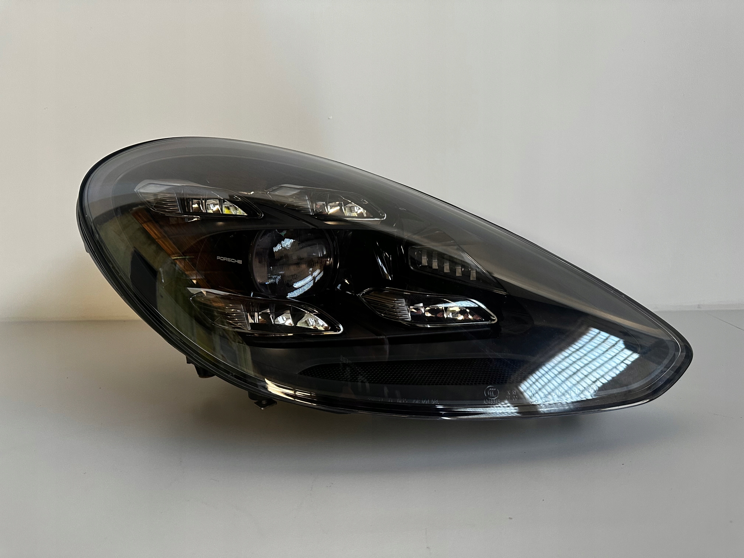 Porsche Panamera 971 Matrix FULL LED světlomet nová originál kompletní, Auf Lager in der EU — Foto 2 z 11