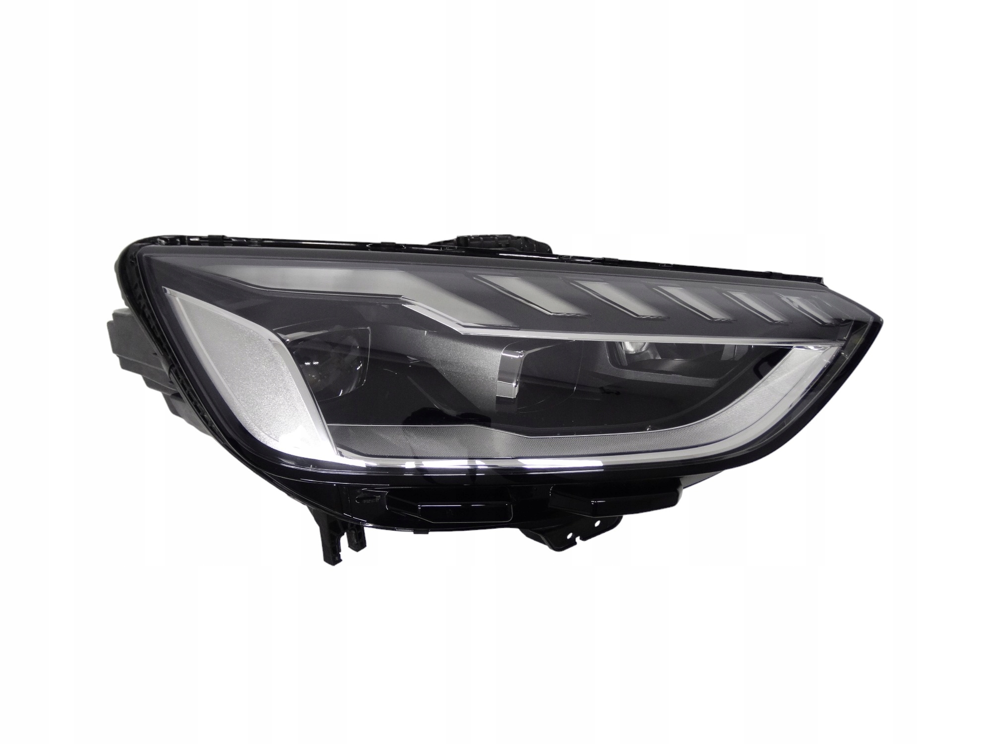 Audi A4 B9 facelift 8W 19- světlomet pravá Matrix LED 8W0941034D originál, Auf Lager in der EU — Foto 1