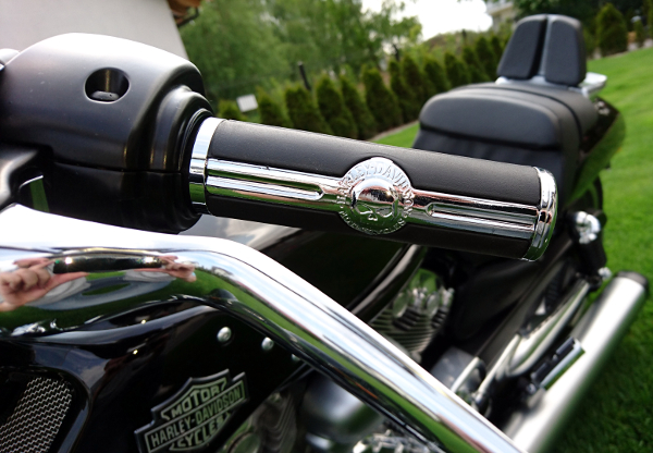 Harley Davidson Manetki Skull Gaz Elektroniczny Hd, Auf Lager in der EU — Foto 1