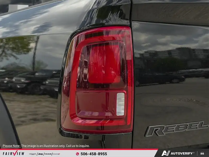2027 RAM 2500 REBEL, schwarz, 0 km, Import Kanada — Foto 10 z 12