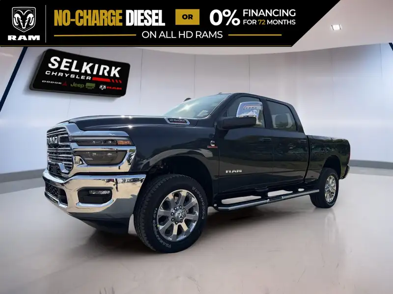 2027 RAM 2500 Laramie, blau, 0 km, Import Kanada — Foto 1
