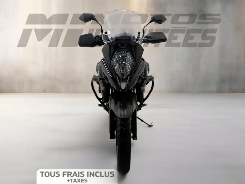 2023 Suzuki V-Strom 650 XT, Import Kanada — Foto 2 z 12