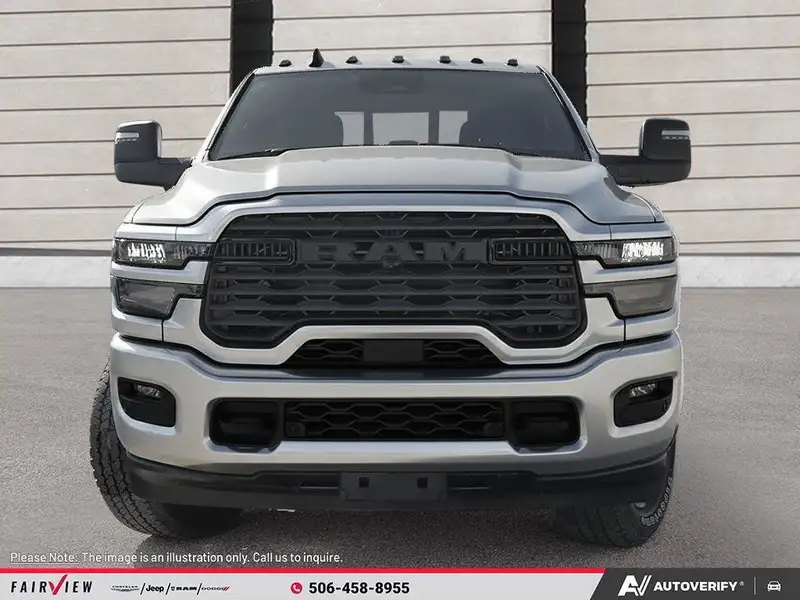 2027 RAM 2500 BIG HORN, silber, 0 km, Import Kanada — Foto 2 z 12
