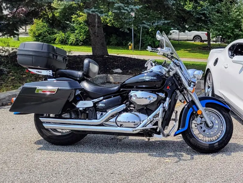 2007 Suzuki Boulevard C50, schwarz, 77.000 km, Import Kanada — Foto 2 z 12