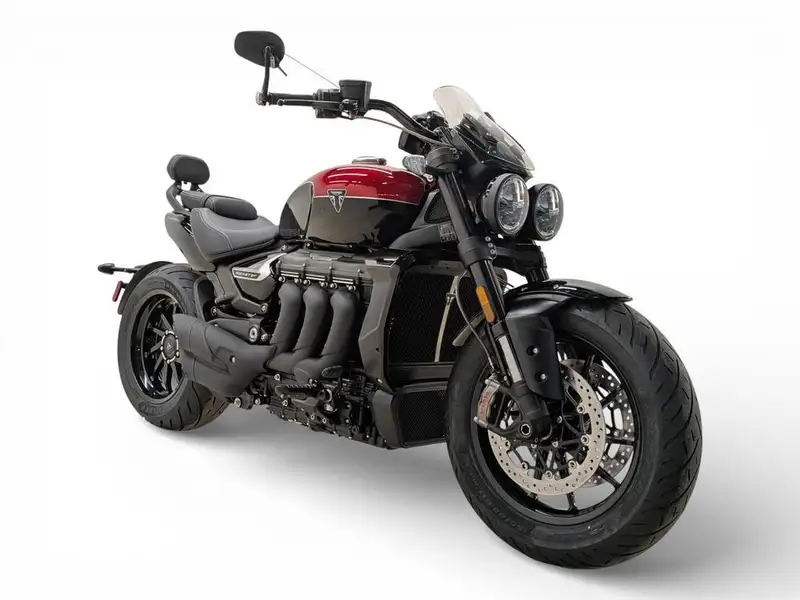 2026 Triumph Rocket 3, 1 km, Import Kanada — Foto 2 z 12