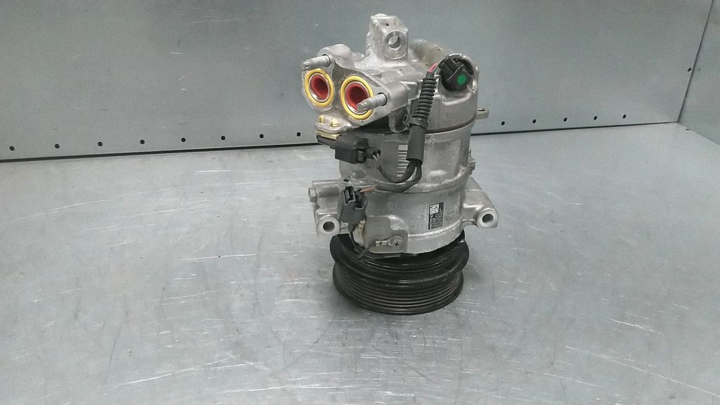 Volvo S90, V90 Air conditioning (A/C) kompresor (pump) P32275742, Auf Lager in der EU — Foto 1