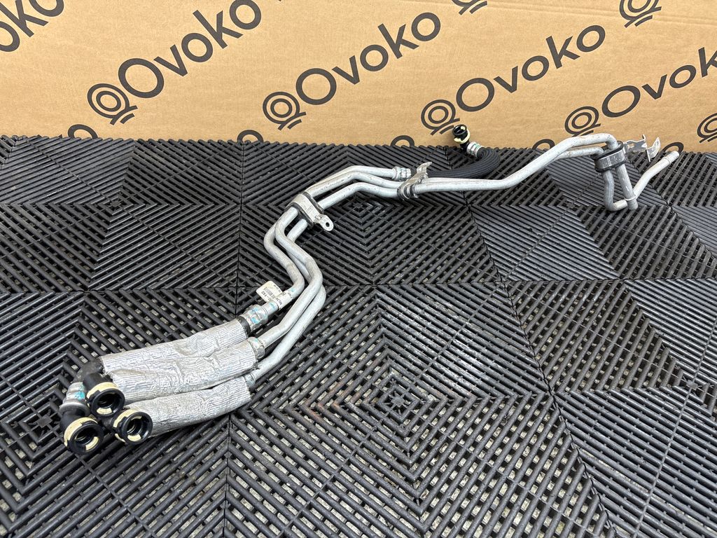 Ford F150 Engine coolant pipe/hose ML3410C703, Auf Lager in der EU — Foto 1
