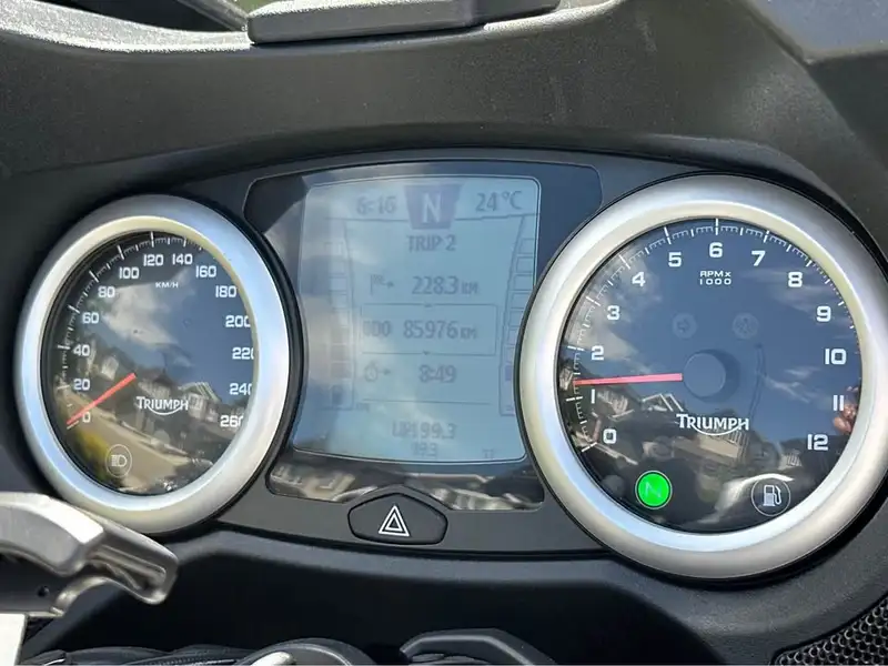 2015 Triumph Trophy, silber, 86.000 km, Import Kanada — Foto 6 z 12
