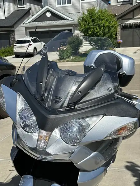 2015 Triumph Trophy, silber, 86.000 km, Import Kanada — Foto 7 z 12