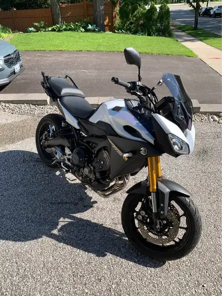 2017 Yamaha FJ, weiß, 24.000 km, Import Kanada — Foto 1