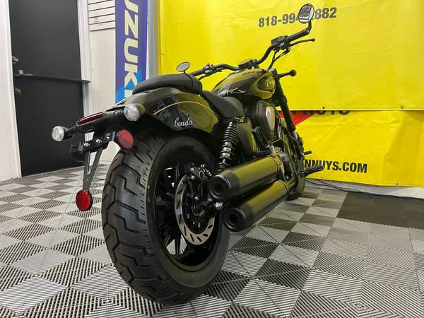 2025 Suzuki, Import USA — Foto 12 z 12