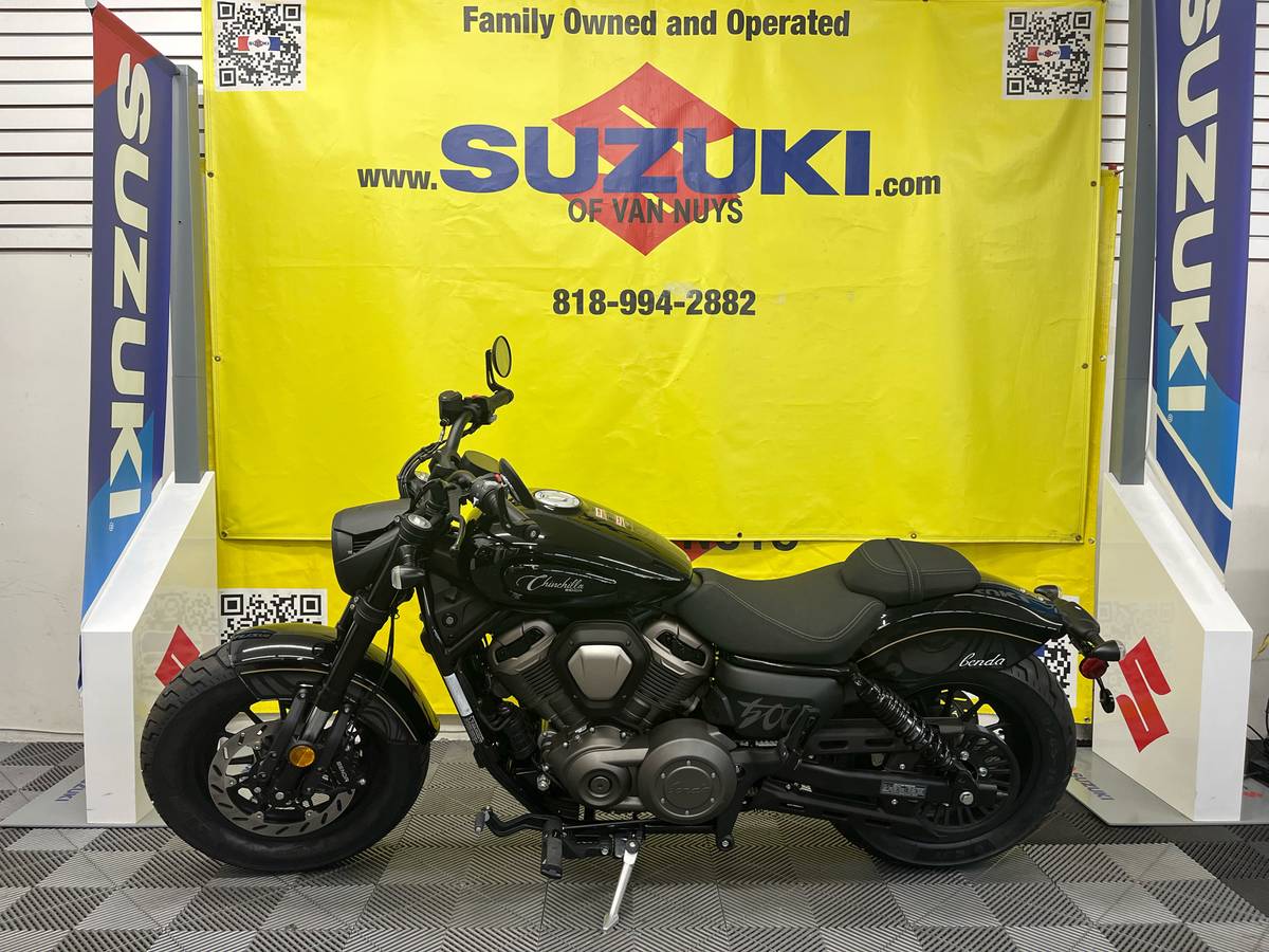 2025 Suzuki, Import USA — Foto 5 z 12