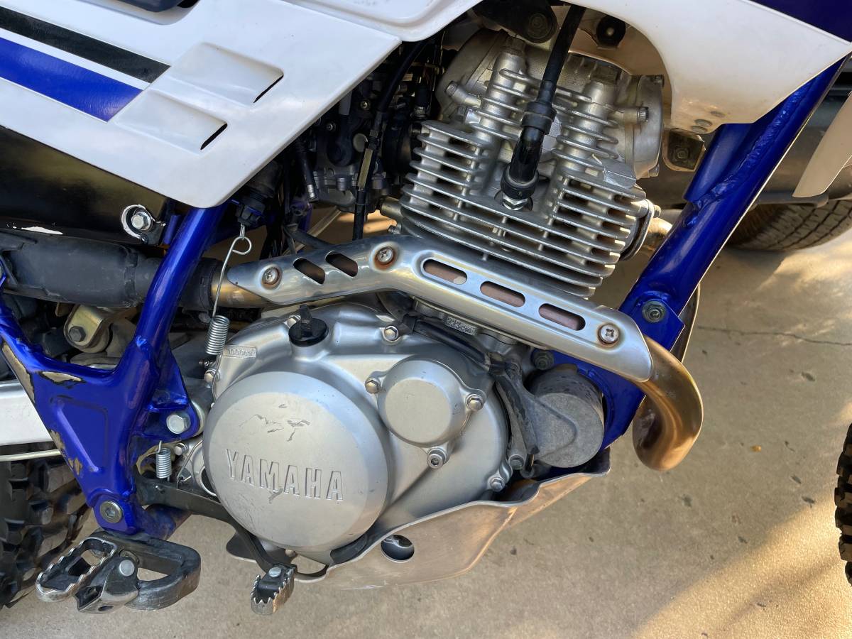 2001 Yamaha, Import USA — Foto 2 z 3