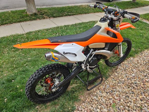 2017 KTM, Import USA — Foto 6 z 12