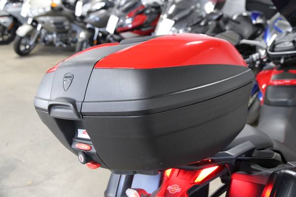 2018 Ducati, Import USA — Foto 8 z 12