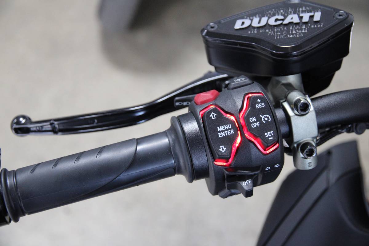 2022 Ducati, Import USA — Foto 6 z 12