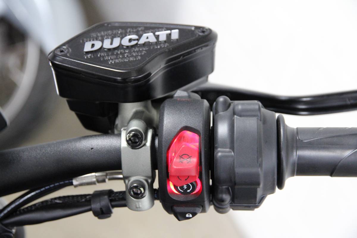 2022 Ducati, Import USA — Foto 7 z 12