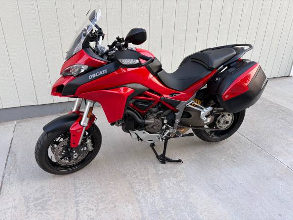 2016 Ducati, Import USA — Foto 1
