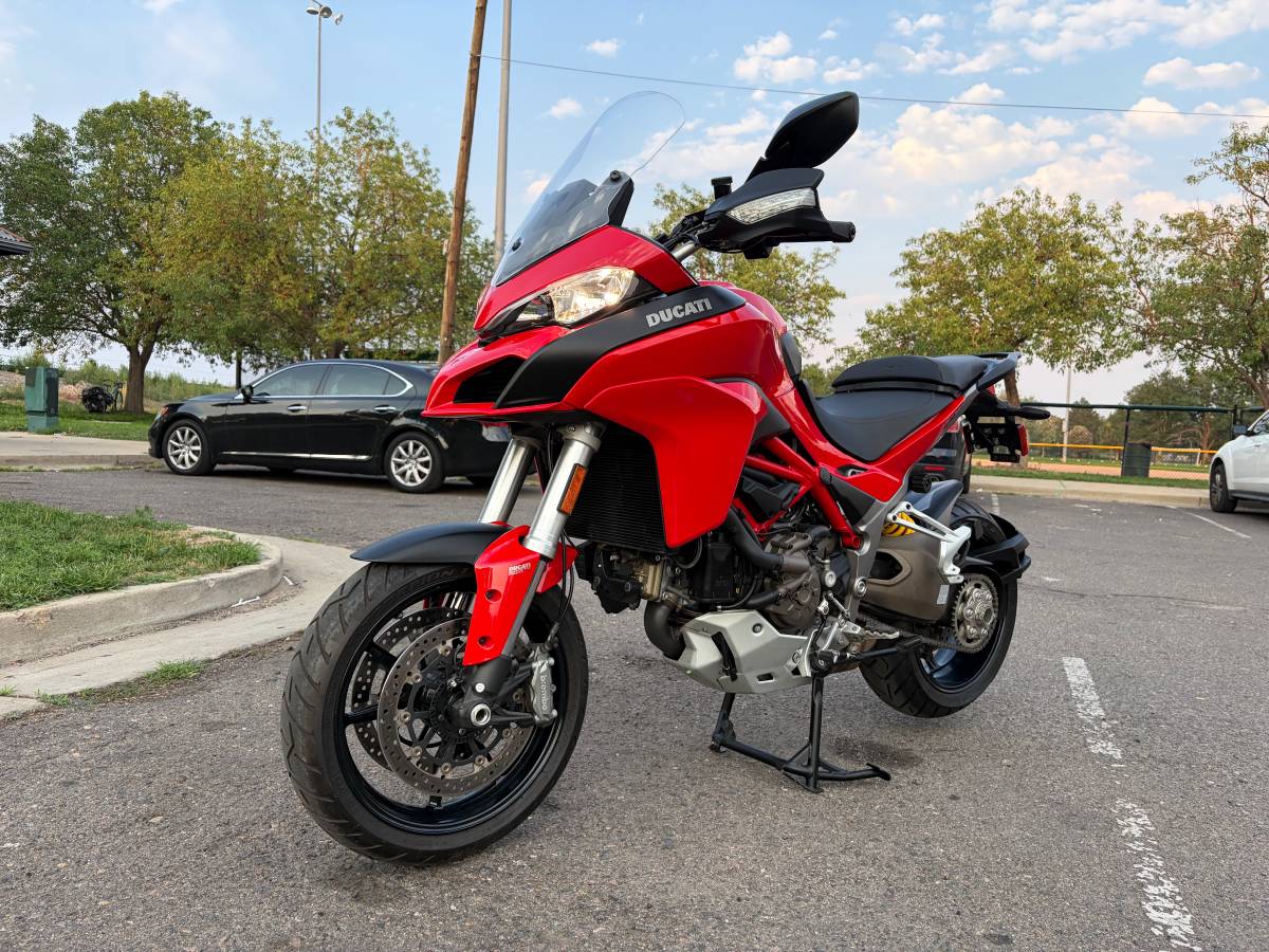 2016 Ducati, Import USA — Foto 10 z 12