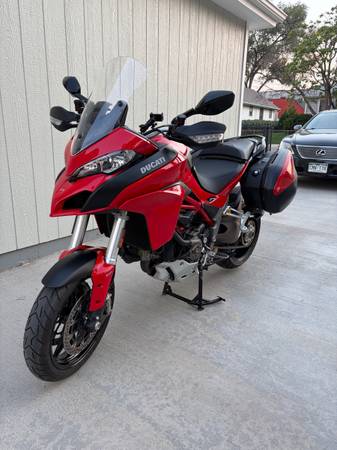 2016 Ducati, Import USA — Foto 9 z 12