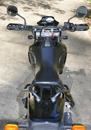 2004 Yamaha, schwarz, Import USA — Foto 8 z 11