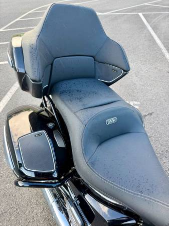 2023 BMW, Import USA — Foto 2 z 8