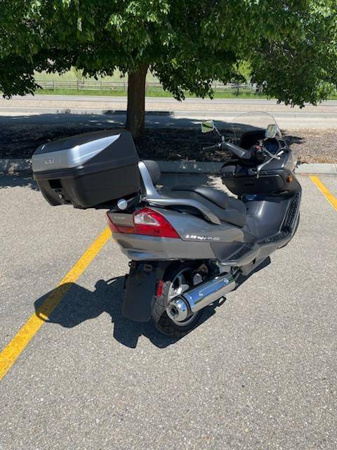 Suzuki, Import USA — Foto 4 z 6
